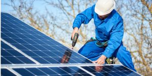 Installation Maintenance Panneaux Solaires Photovoltaïques à Les Infournas